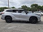 Used 2023 TOYOTA HIGHLANDER L FWD in FT. LAUDERDALE, FLORIDA (Photo 4)