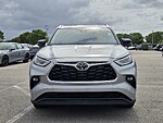 Used 2023 TOYOTA HIGHLANDER L FWD in FT. LAUDERDALE, FLORIDA (Photo 5)
