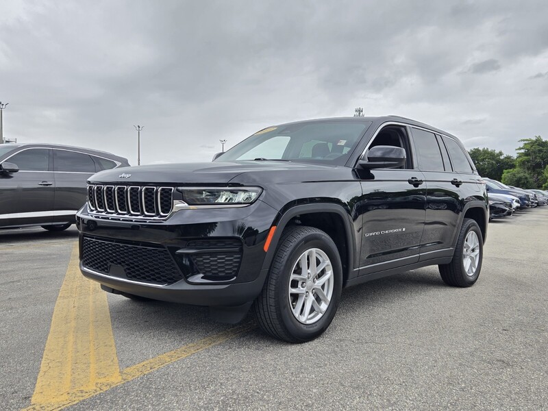 Used 2023 JEEP GRAND CHEROKEE LAREDO X 4X4 in FT. LAUDERDALE, FLORIDA