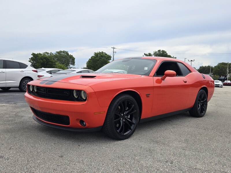 Used 2016 DODGE CHALLENGER 2DR CPE R/T in FT. LAUDERDALE, FLORIDA
