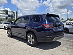 Used 2025 Honda Pilot EX-L 2WD in FT. LAUDERDALE, FLORIDA (Photo 7)