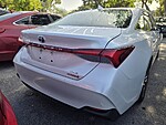 Used 2022 TOYOTA AVALON HYBRID XLE FWD in FT. LAUDERDALE, FLORIDA (Photo 6)