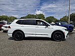 Used 2022 Volkswagen Tiguan 2.0T SE R-LINE BLACK FWD in FT. LAUDERDALE, FLORIDA (Photo 4)