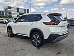Used 2021 NISSAN ROGUE FWD SL in FT. LAUDERDALE, FLORIDA (Photo 7)