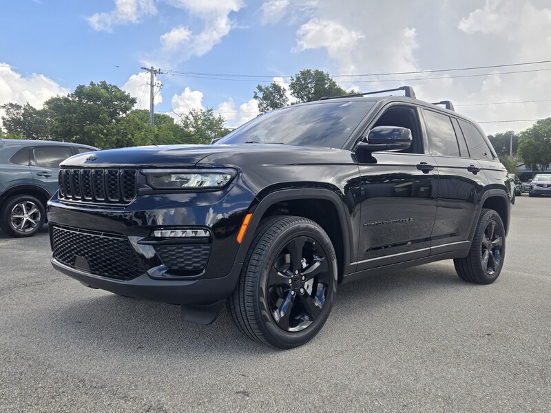 Used 2025 JEEP GRAND CHEROKEE LIMITED 4X2 in FT. LAUDERDALE, FLORIDA