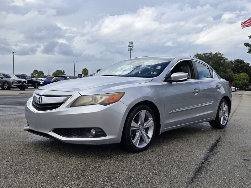 Used 2013 ACURA ILX 4DR SDN 2.0L PREMIUM PKG in FT. LAUDERDALE, FLORIDA