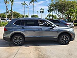Used 2022 VOLKSWAGEN TIGUAN SE in DAVIE, FLORIDA (Photo 2)