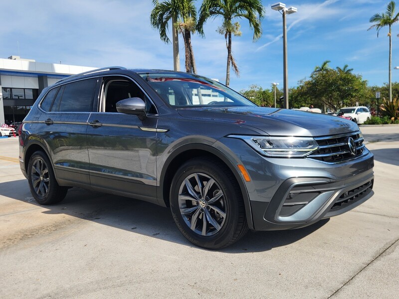 Used 2022 VOLKSWAGEN TIGUAN SE in DAVIE, FLORIDA