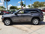 Used 2024 JEEP GRAND CHEROKEE LAREDO X in DAVIE, FLORIDA (Photo 3)