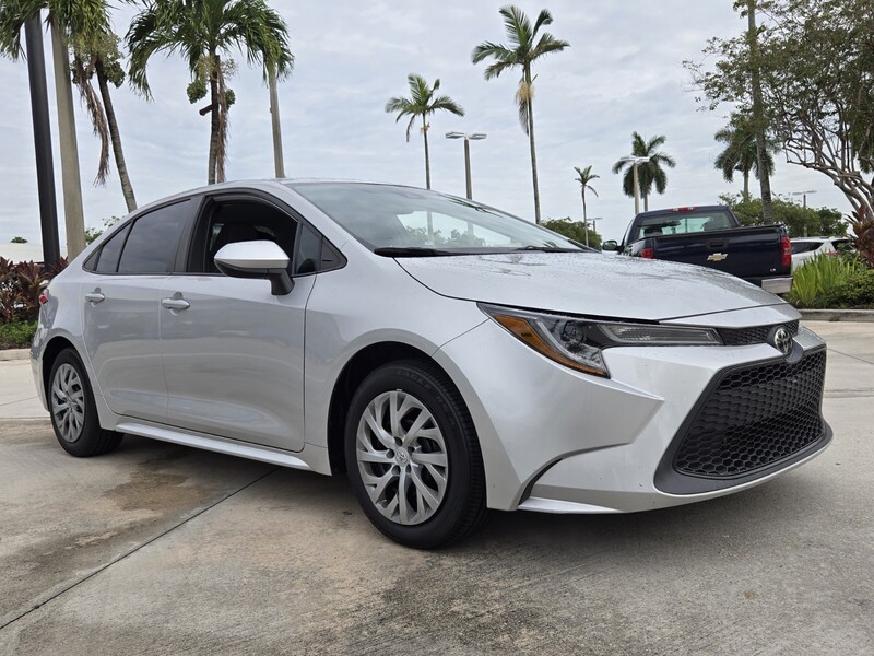 Used 2021 TOYOTA COROLLA LE in DAVIE, FLORIDA