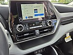 Used 2025 TOYOTA HIGHLANDER LE in DAVIE, FLORIDA (Photo 21)