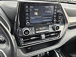 Used 2022 TOYOTA HIGHLANDER XLE in DAVIE, FLORIDA (Photo 21)