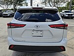 Used 2023 TOYOTA HIGHLANDER L in DAVIE, FLORIDA (Photo 5)