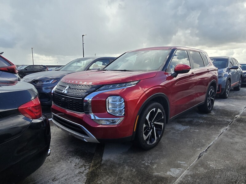Used 2023 MITSUBISHI OUTLANDER SE in DAVIE, FLORIDA