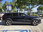 Used 2020 VOLVO V60 CROSS COUNTRY  in DAVIE, FLORIDA (Photo 2)