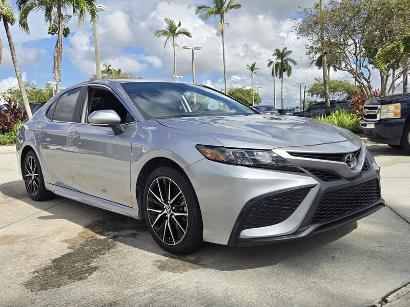 Used 2024 TOYOTA CAMRY SE in DAVIE, FLORIDA