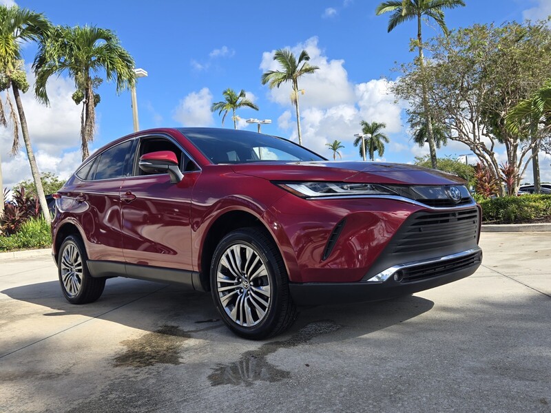 Used 2023 TOYOTA VENZA LIMITED in DAVIE, FLORIDA