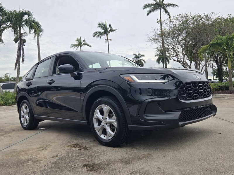 Used 2023 Honda HR-V LX in DAVIE, FLORIDA