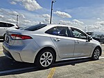Used 2020 TOYOTA COROLLA LE in DAVIE, FLORIDA (Photo 6)