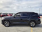 Used 2025 Volkswagen Atlas 2.0T SE in DAVIE, FLORIDA (Photo 3)