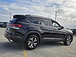 Used 2025 Volkswagen Atlas 2.0T SE in DAVIE, FLORIDA (Photo 6)