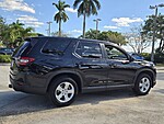 Used 2023 Honda Pilot LX in DAVIE, FLORIDA (Photo 6)