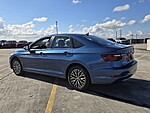 Used 2021 Volkswagen Jetta SE in DAVIE, FLORIDA (Photo 6)