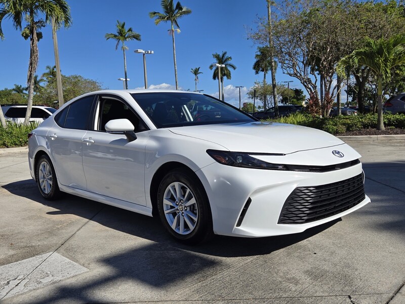 Used 2025 TOYOTA CAMRY LE in DAVIE, FLORIDA