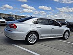 Used 2016 Volkswagen Passat 1.8T SE in DAVIE, FLORIDA (Photo 6)