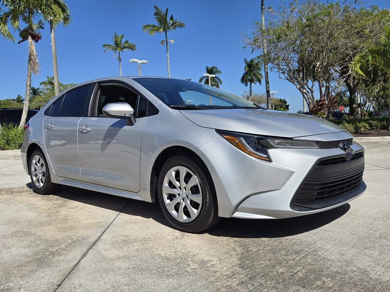 Used 2024 TOYOTA COROLLA LE in DAVIE, FLORIDA