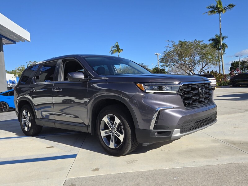 Used 2025 Honda Pilot EX-L in DAVIE, FLORIDA