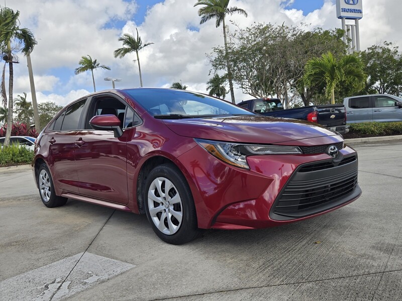 Used 2024 TOYOTA COROLLA LE in DAVIE, FLORIDA