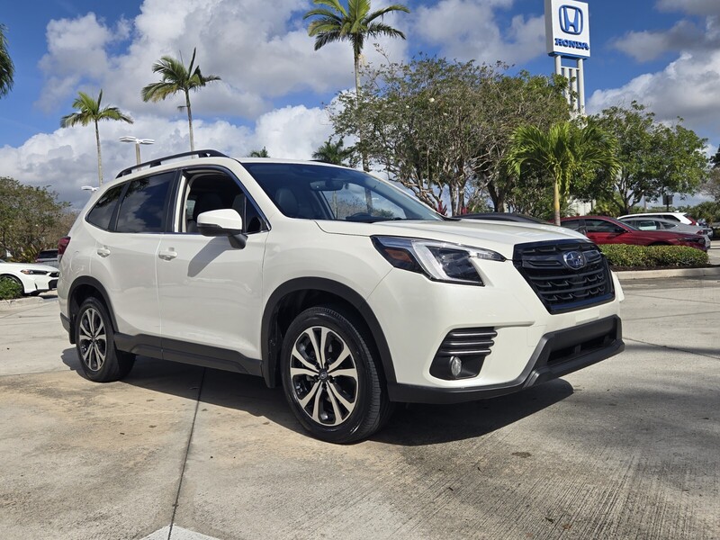 Used 2023 SUBARU FORESTER LIMITED in DAVIE, FLORIDA