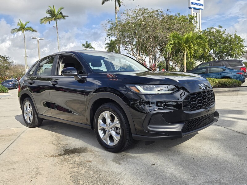 Used 2025 Honda HR-V LX in DAVIE, FLORIDA