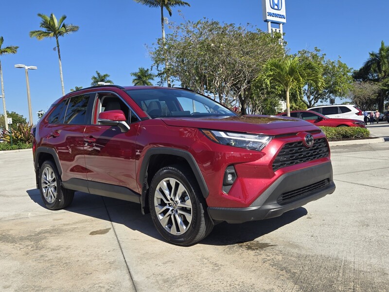 Used 2024 TOYOTA RAV4 XLE PREMIUM in DAVIE, FLORIDA
