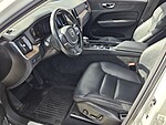 Used 2021 VOLVO XC60 MOMENTUM in DAVIE, FLORIDA (Photo 11)
