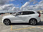 Used 2021 VOLVO XC60 MOMENTUM in DAVIE, FLORIDA (Photo 4)