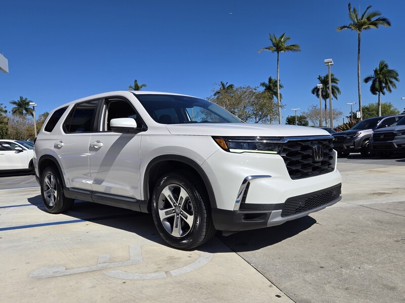 Used 2024 Honda Pilot EX-L 8 PASSENGER in DAVIE, FLORIDA