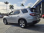 Used 2024 Honda Pilot EX-L 8 PASSENGER in DAVIE, FLORIDA (Photo 7)