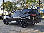 Used 2025 Honda Pilot BLACK EDITION in DAVIE, FLORIDA (Photo 7)