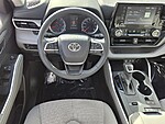 Used 2022 TOYOTA HIGHLANDER LE in DAVIE, FLORIDA (Photo 12)