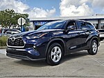Used 2022 TOYOTA HIGHLANDER LE in DAVIE, FLORIDA (Photo 9)