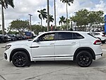 Used 2023 Volkswagen Atlas Cross Sport 3.6L V6 SEL R-LINE BLACK in DAVIE, FLORIDA (Photo 4)