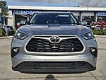 Used 2023 TOYOTA HIGHLANDER XLE in DAVIE, FLORIDA (Photo 5)