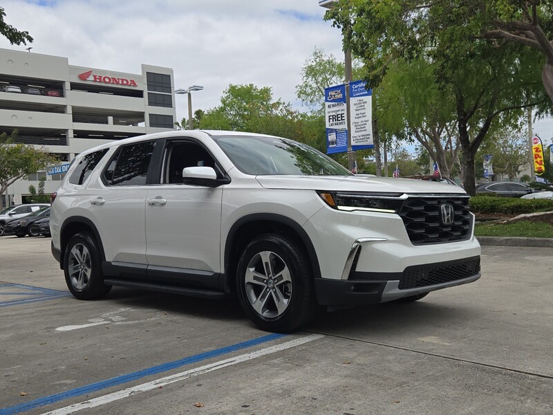 Used 2025 Honda Pilot EX-L in DAVIE, FLORIDA
