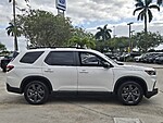 Used 2025 Honda Pilot SPORT in DAVIE, FLORIDA (Photo 3)