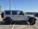 Used 2019 JEEP WRANGLER UNLIMITED SAHARA ALTITUDE in DAVIE, FLORIDA (Photo 3)