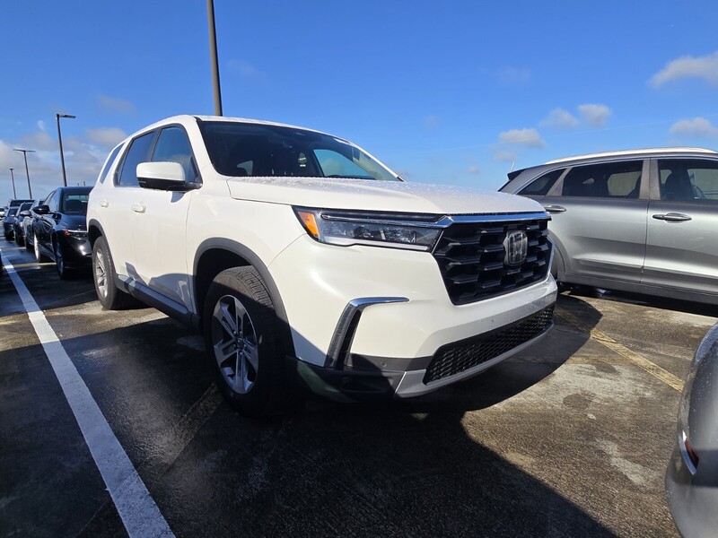 Used 2025 Honda Pilot EX-L in DAVIE, FLORIDA