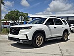 Used 2024 Honda Pilot TRAILSPORT in DAVIE, FLORIDA (Photo 9)