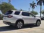 Used 2023 Honda Pilot TOURING in DAVIE, FLORIDA (Photo 7)